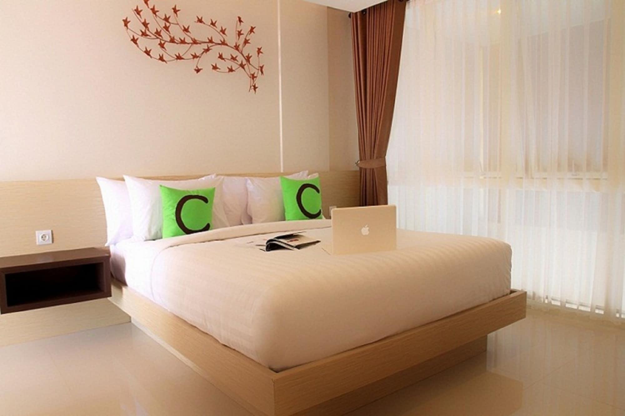 Choice Stay Hotel Denpasar Экстерьер фото