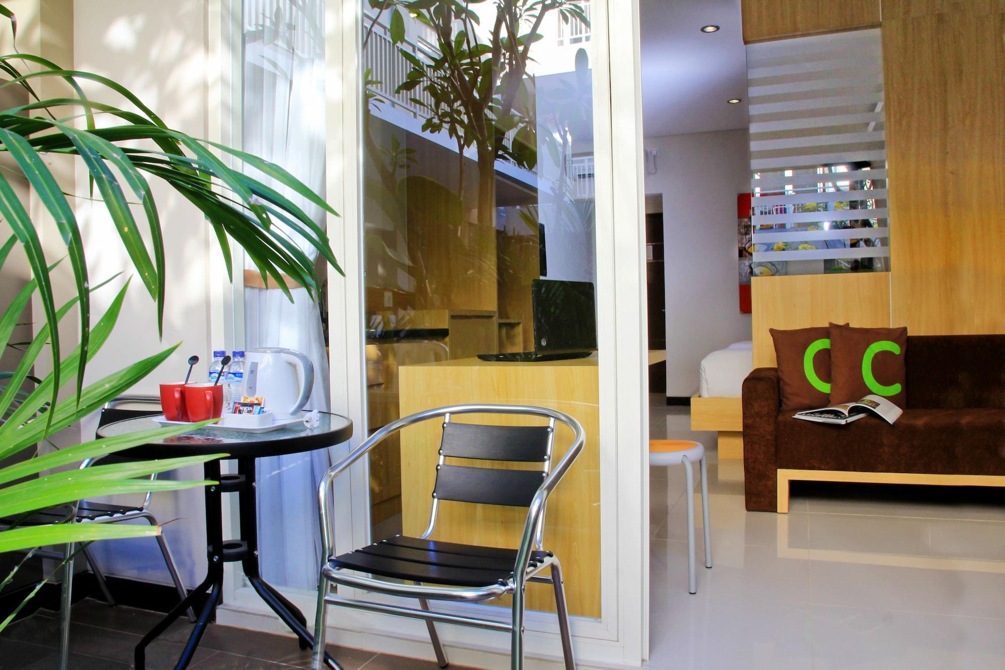 Choice Stay Hotel Denpasar Экстерьер фото