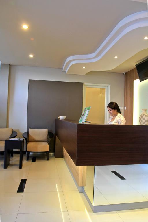 Choice Stay Hotel Denpasar Экстерьер фото