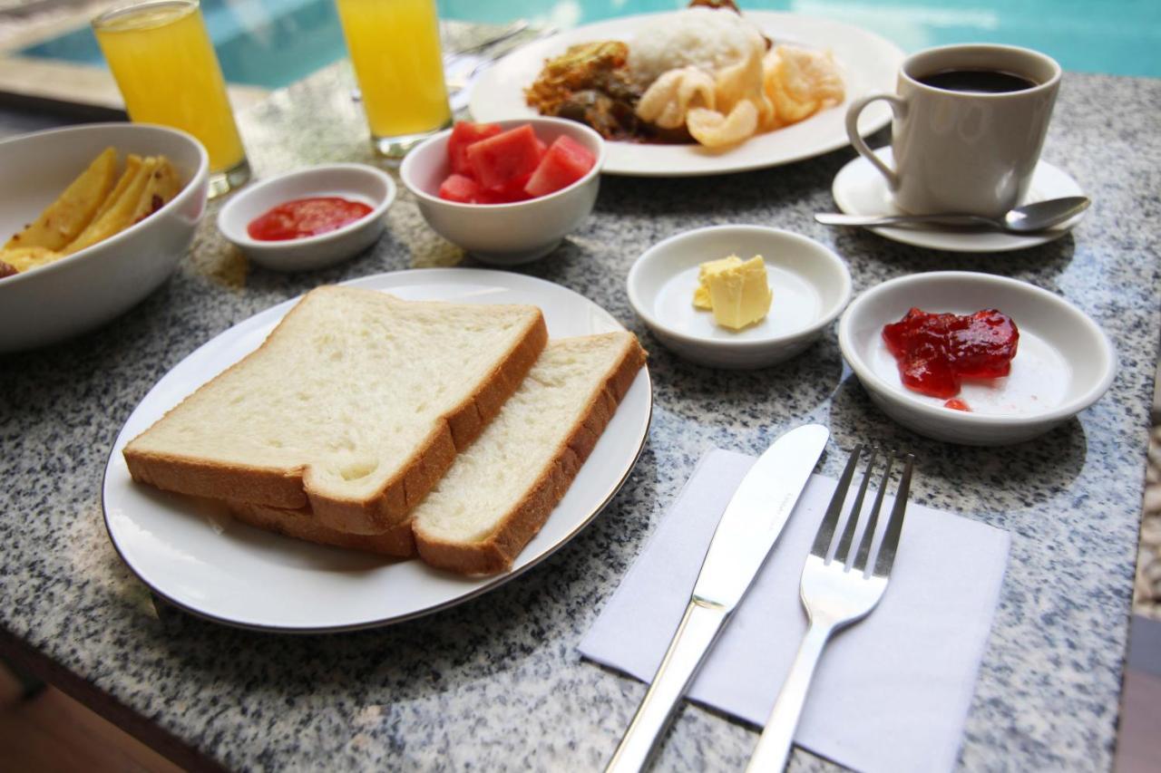 Choice Stay Hotel Denpasar Экстерьер фото